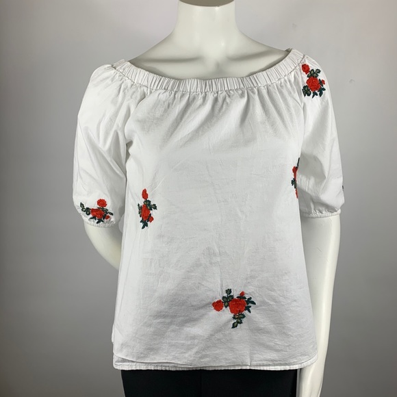 World Togethe Tops - World Together White Off Shoulder Top Size: M